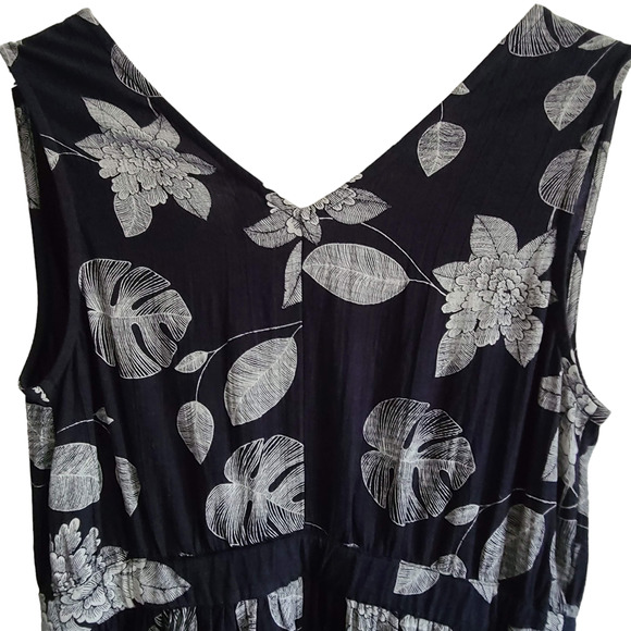 ROXY In the Mood for Dance Black White Floral Sleeveless Maxi Dress Womens Small - Picture 6 of 16